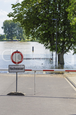 Achtung Hochwasser