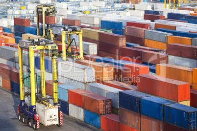 Containerterminal in Tilbury, London, Großbritannien