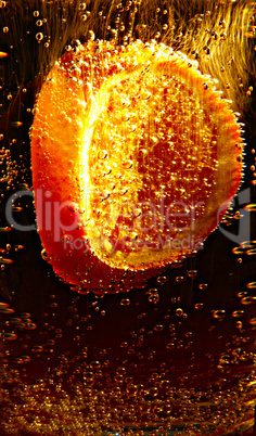 Orange im Glas