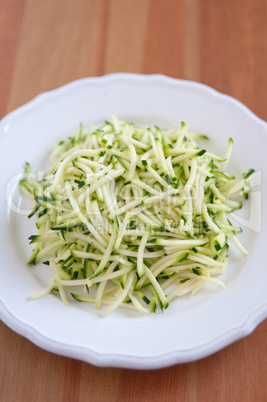 Rohe Zucchini Nudeln