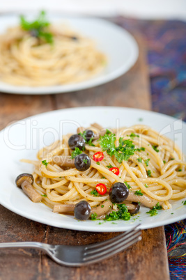 italian pasta and mushroom sauce