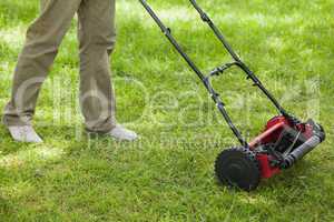 Person moving the lawn