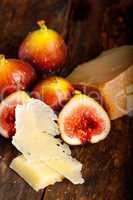pecorino cheese and fresh figs