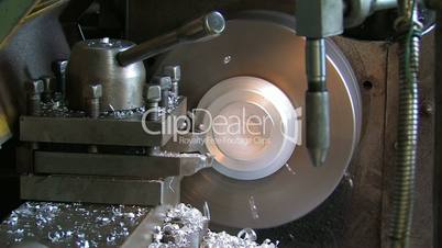 Manufacturing of details on a lathe.