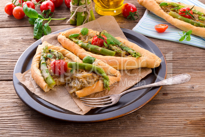 home-baked pide with green asparagi