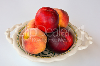 peaches in fruit bow