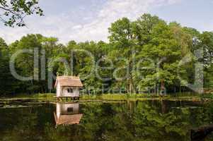 Vogelhaus, Teich, Entenhaus, Hütte, See, Weiher, Unterschlupf, Nachtruhe, Unterstand, Spreewald, Fliess, Kanal,