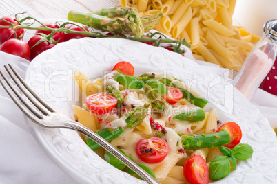 noodles with asparagus in cream-cheese sauce