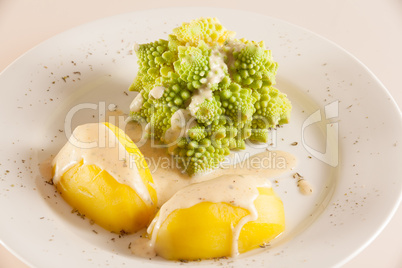 romanesco mit salzkartoffeln