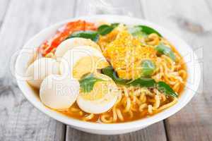 curry instant noodles