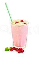 milkshake with cranberries and cream
