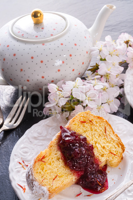 saffron easter babka