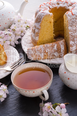 saffron easter babka