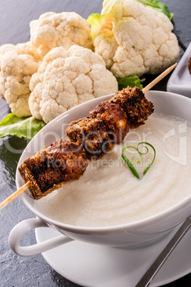 cauliflower cream soup