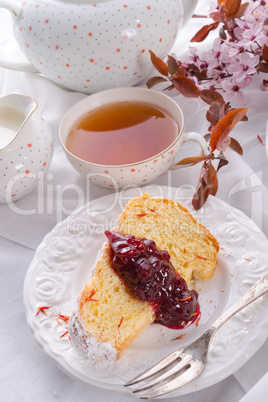 saffron easter babka