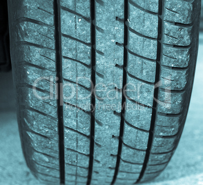 Wheel tyre