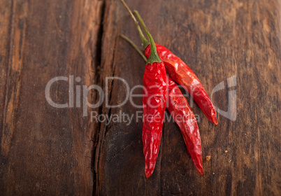 dry red chili peppers