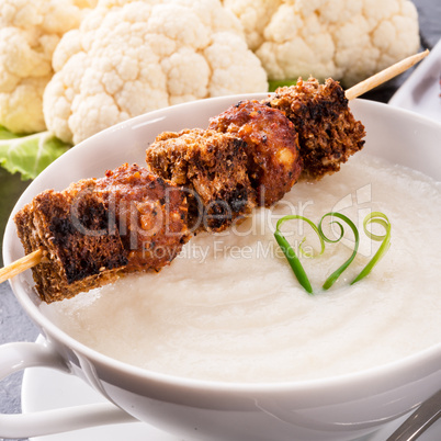 cauliflower cream soup