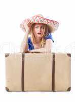 Mädchen mit Koffer und Sombrero
