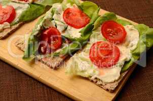 Healthy bread with vegetables