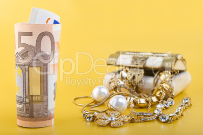 Cash for Gold Jewelry Concept