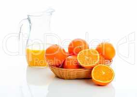 orangensaft und früchte