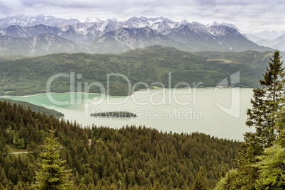 Walchensee mit Panoramablick