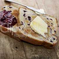 blueberry swirl bread toasts