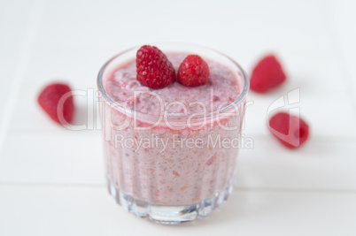 Himbeer Chia Pudding