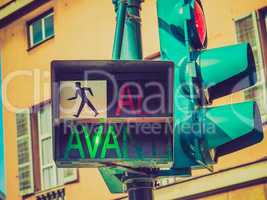 Retro look Green traffic light