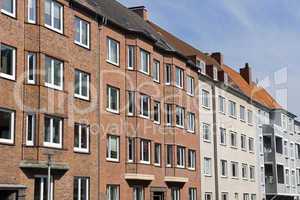 Fassade eines Altbaugebäudes in Kiel, Deutschland