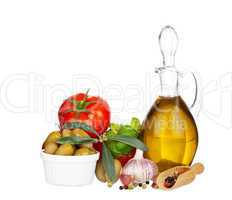 Olivenöl, Oliven, Tomaten und Gewürze, isoliert