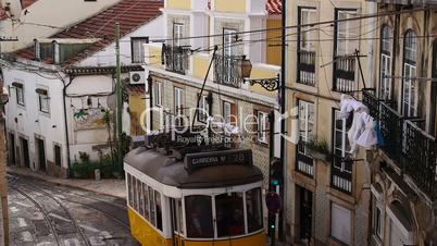 Historische Strassenbahn in Lissabon