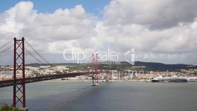 Brücke des 25. April in Lissabon