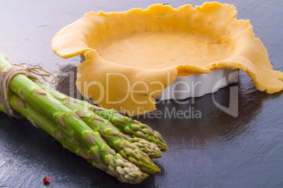 green asparagi tart preparation