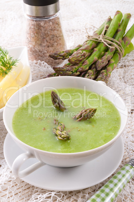 green asparagus soup