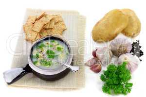 Gourmet Garlic and Potatoes cream soup
