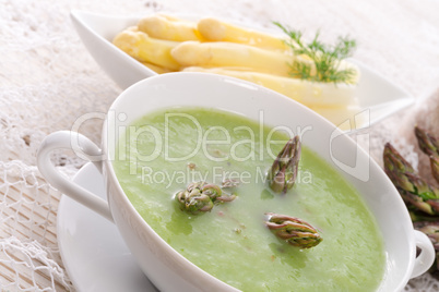 green asparagus soup