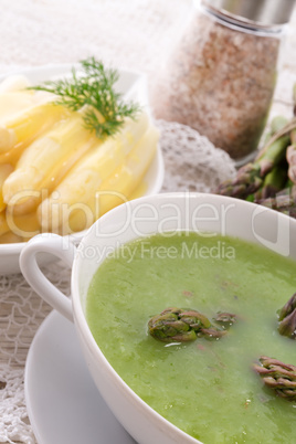 green asparagus soup