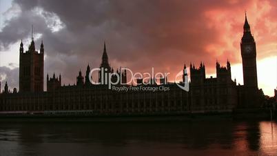Timelapse of a view on Big Ben at dusk