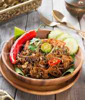 asian fried noodles