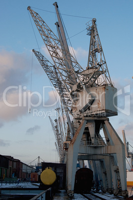 Hamburg Hafen alte Kräen