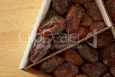 smoked date palm fruits