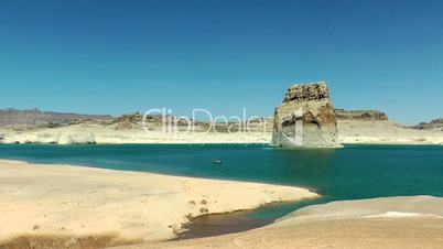 Lake Powell, Lone Rock, Glen Canyon Area