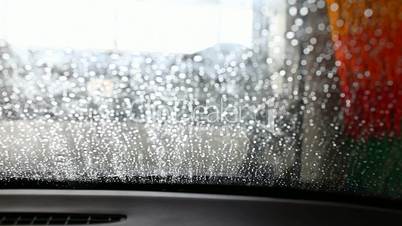 Drying in an automatic car wash