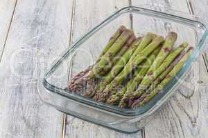 asparagus in glass dish