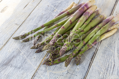 Green asparagus