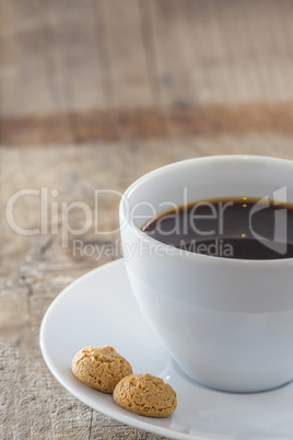 Coffee with amarettini