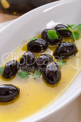 antipasti olives