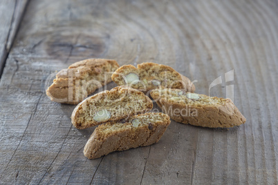 Biscotti on wooden table